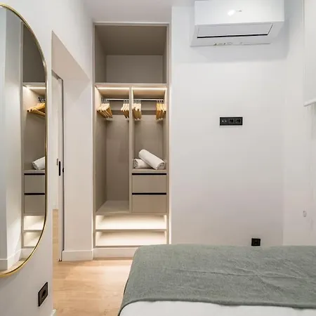 Lalatina I Calle Costanilla San Pedro 1Br 1Bh Madrid Exterior photo